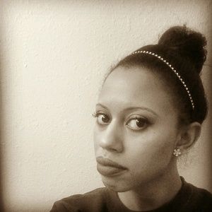 Meet your Posher, Auti